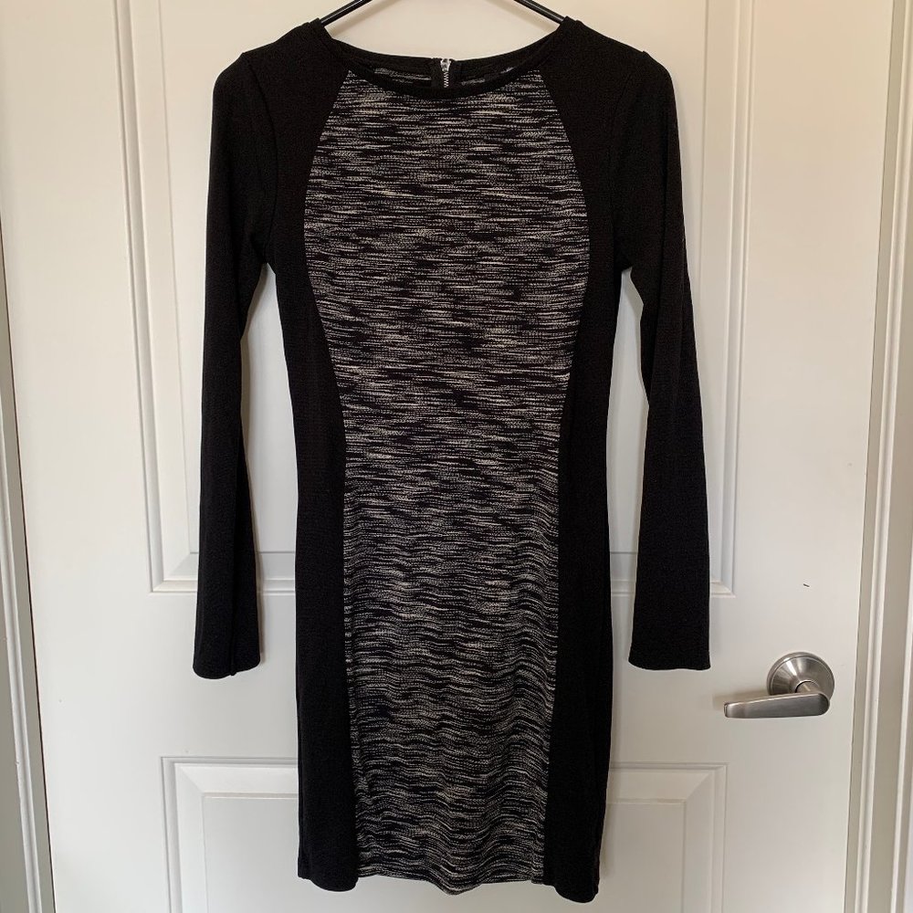 H&M size 8 Fitted Dress